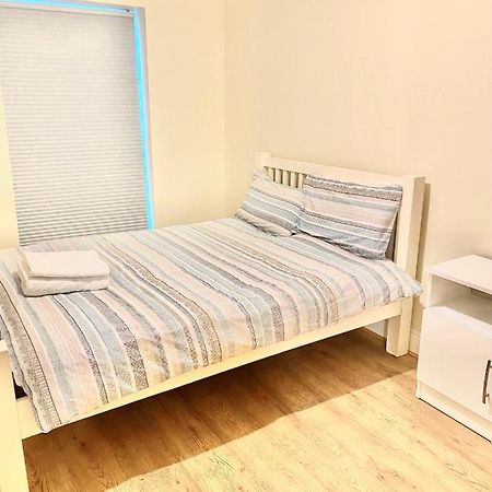 Lovely 2 Bedroom Apartment In Dublin City Екстериор снимка